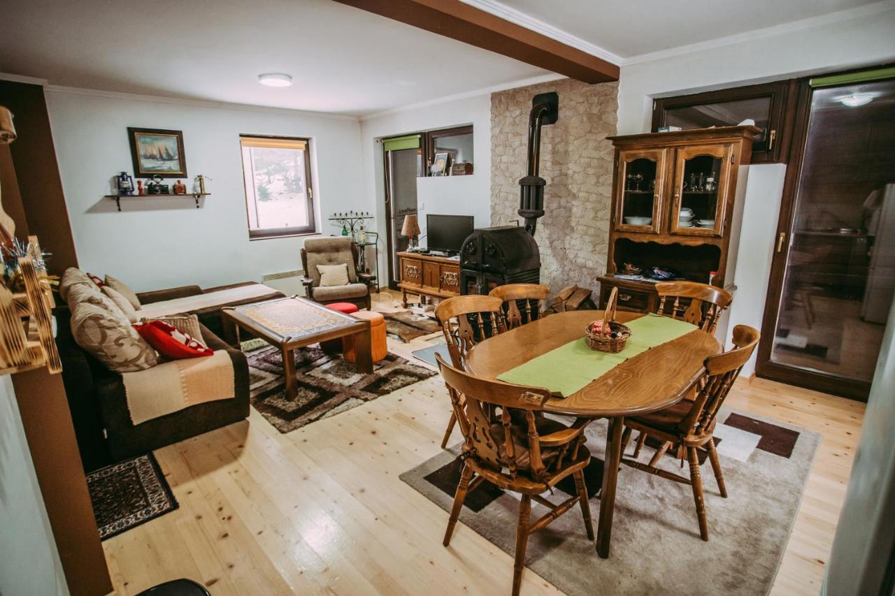 יהורינה Apartment T&T מראה חיצוני תמונה