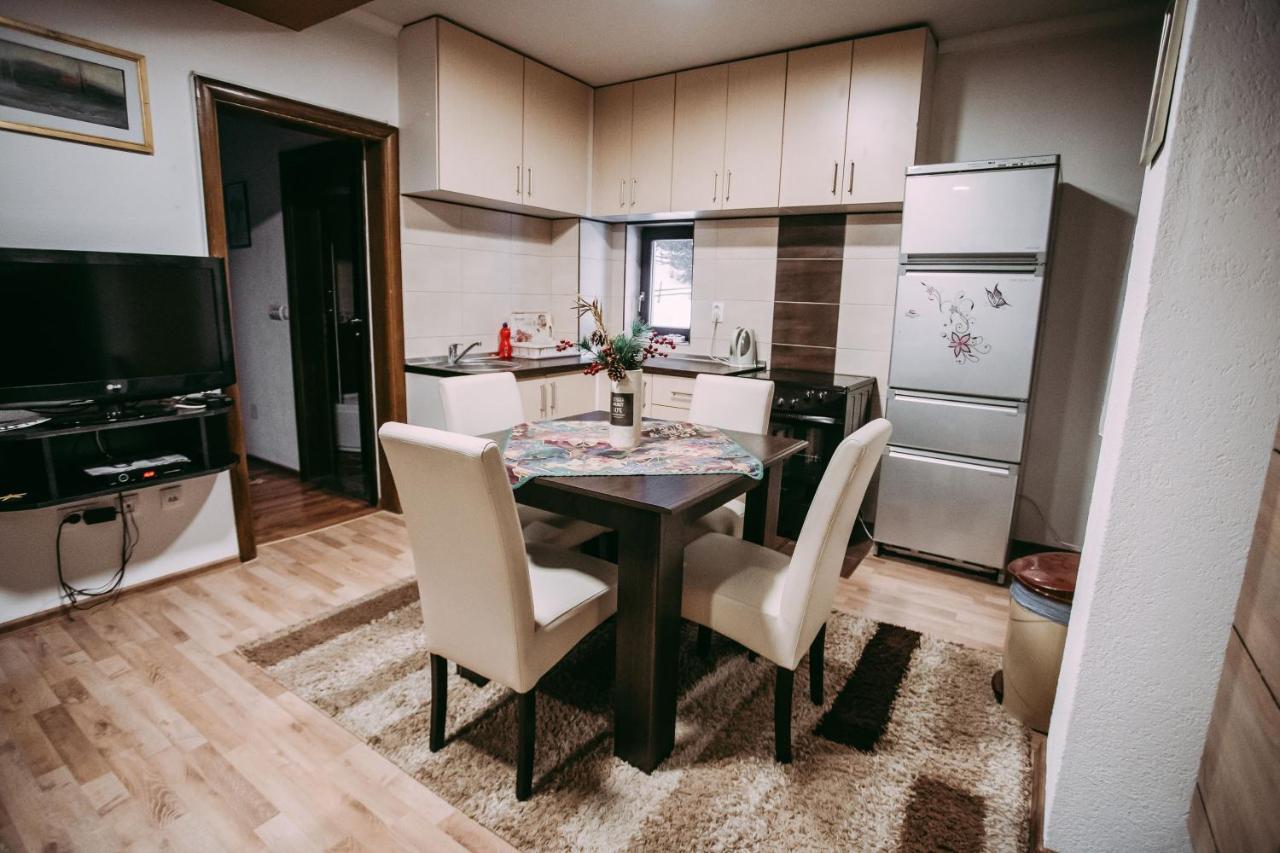 יהורינה Apartment T&T מראה חיצוני תמונה