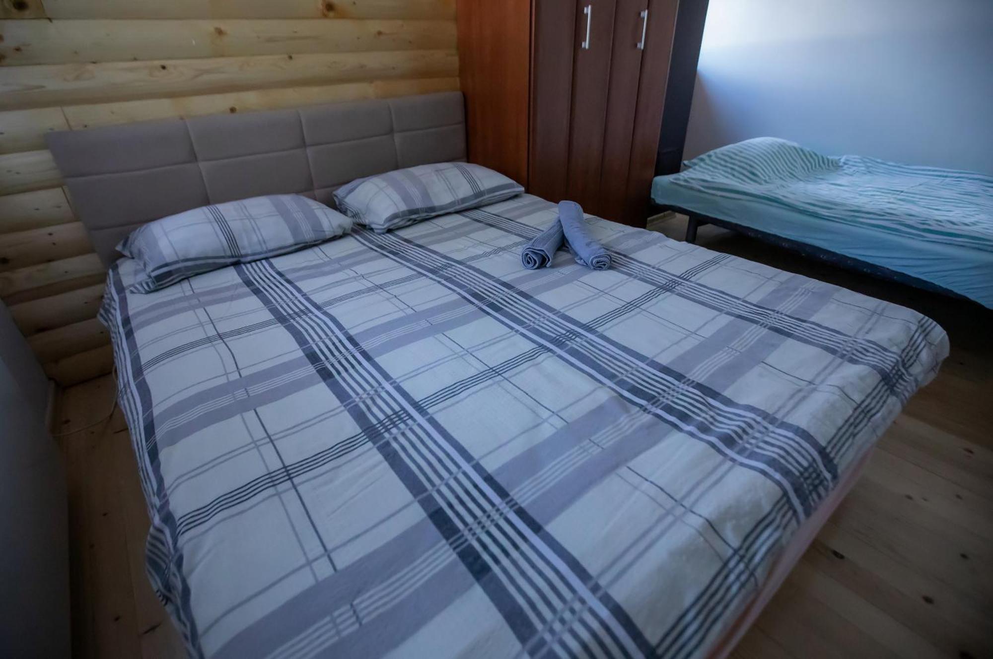 יהורינה Apartment T&T מראה חיצוני תמונה