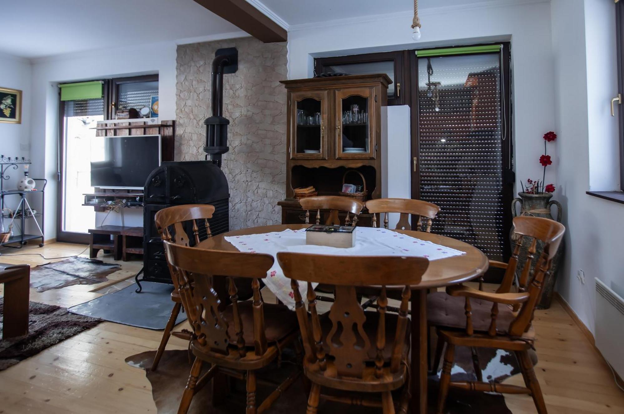 יהורינה Apartment T&T מראה חיצוני תמונה