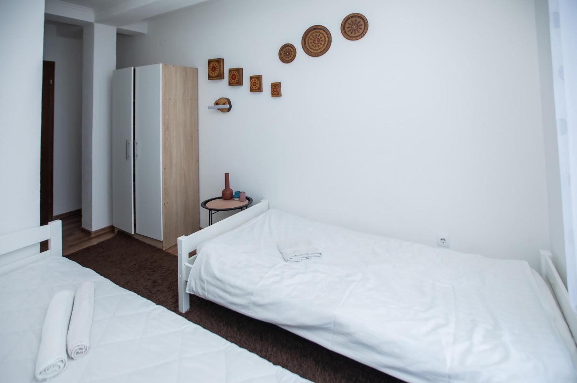 יהורינה Apartment T&T מראה חיצוני תמונה